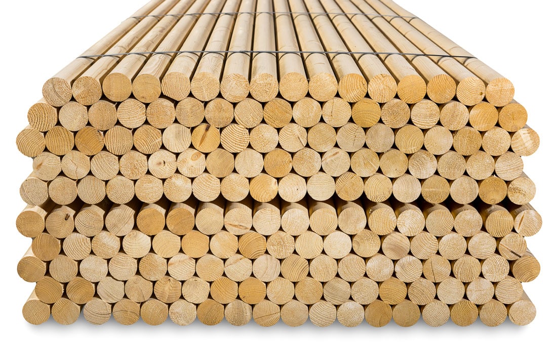 Extra-lige-rødgran-rafte-forfra